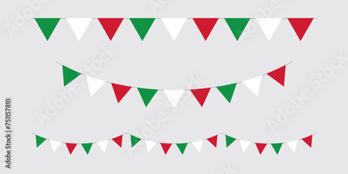 Seamless national flag of Italy triangle party bunting border. Flat vector illustration.	