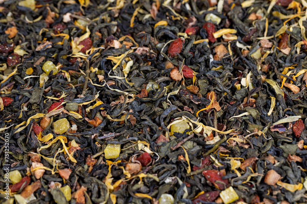 dry green tea with jasmine flowers, calendula, pineapple slices dry green tea with jasmine flowers, calendula, pineapple slices