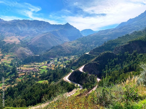 Foto Peru Sacred valley of Incas Urubamba amazing landscape in Andes mountains