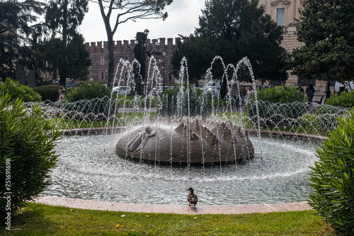 Impressionen aus der Weltkulturerbestadt Verona Italien photo