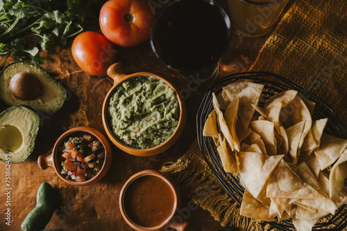 chips and guacamole photo