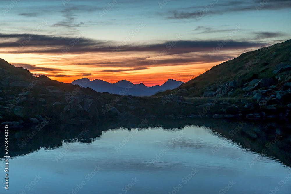 Lacs de Montartier en été en Savoie , Coucher de soleil 
 , Massif de la Lauzière, Alpes , France