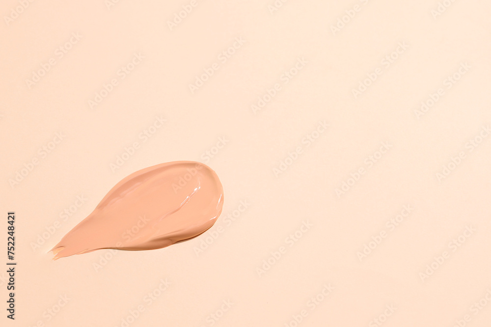 Beige tone fundation cream smash, bb texture