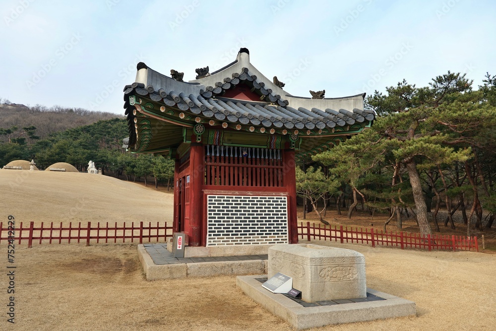 Fototapeta premium 관자놀이, 건축, 중국, asia, 건물, 석탑, 문화, 고대, 정자, 지붕, 닛폰, 전통, 여행, 뜰, 궁, 대한민국, 신앙, 사, 공원, sky, 동부 지방, 일본어, 경계표, 베이징, 타워