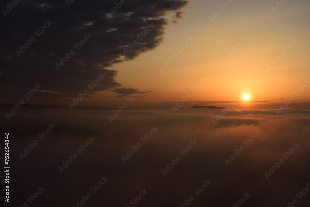 Sea of clouds in early morning Sea of clouds in early morning