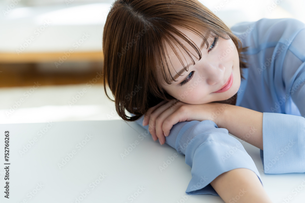 若い日本人女性の美容イメージ 若い日本人女性の美容イメージ