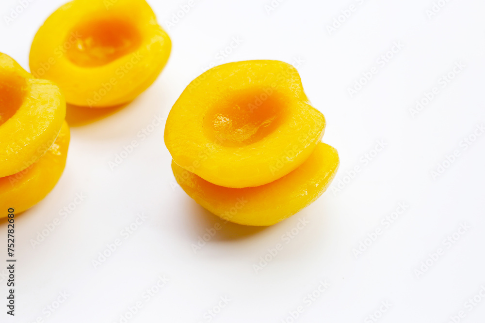 Peach halves in syrup. Fruity desserts Peach halves in syrup. Fruity desserts