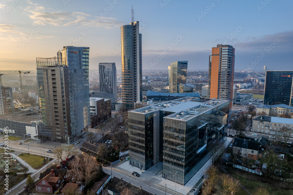 Obraz premium Aerial spring view of sunrise in Vilnius city center, down town, Šnipiškės district, Lithuania