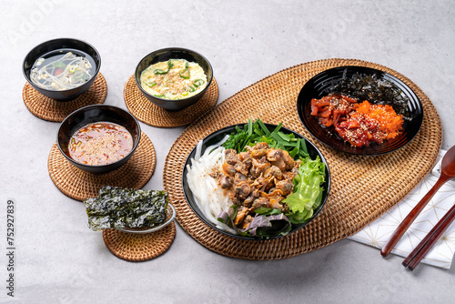 boneless, crab marinated, bibimbap, set menu, Korean food, cockles, soy sauce, marinated, shrimp sauce, abalone, seafood, side dishes