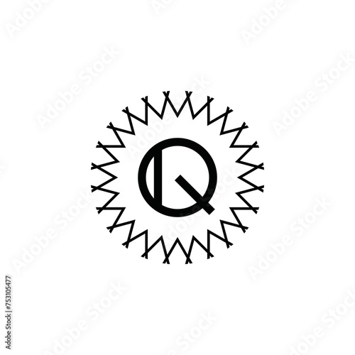Letter q minimalist logo design with circle shape