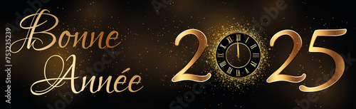 carte ou bandeau pour souhaiter une bonne année 2025 en or le 0 est remplacé par une horloge sur un fond noir et marron en dégradé