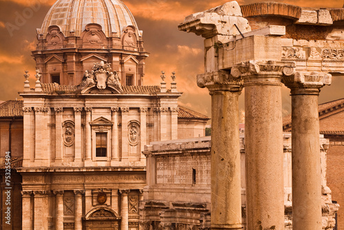 Arco di Settimo Severo; ionisch; Italien; Rom; Santi Luca e Martina; Saturntempel; Septimus Severus Bogen; Tempel des Saturn