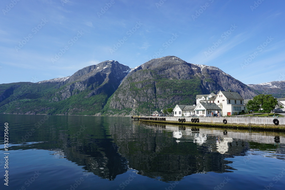 Fototapeta premium lake in the mountains