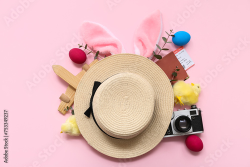 Hat with toy plane, passpor...
