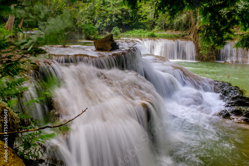 Waterfall © applechu
