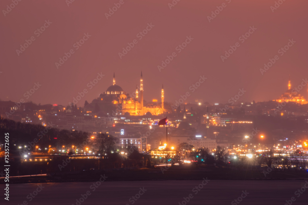 Fototapeta premium bosphorus golden horn historical peninsula evening lights maritime traffic