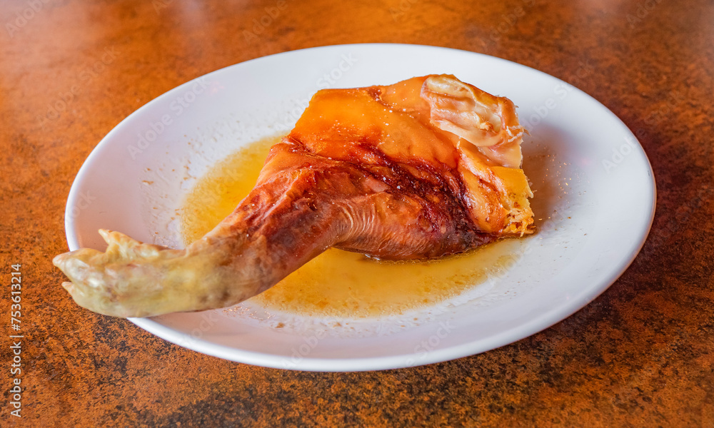 Cochinillo Segoviano, Segovian Traditional Style Roast Suckling Pig, Spanish Cuisine, Spanish Gastronomy, Segovia, Castile and Leon, Spain, Europe Cochinillo Segoviano, Segovian Traditional Style Roast Suckling Pig, Spanish Cuisine, Spanish Gastronomy, Segovia, Castile and Leon, Spain, Europe