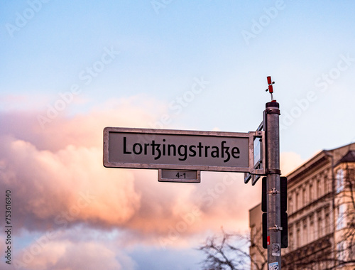 Berlin: Ecke Lortzingstraße/Brunnenstraße