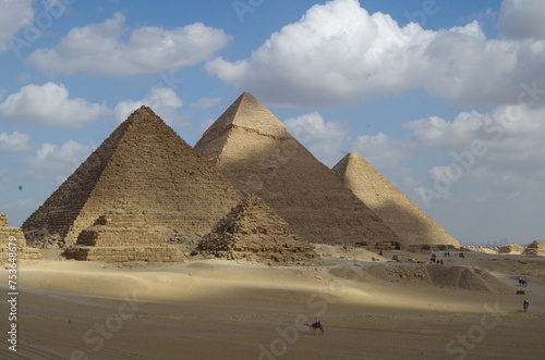 the pyramid of giza