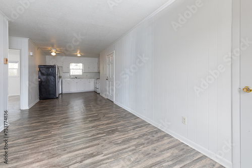 Wallpaper Mural empty room Torontodigital.ca