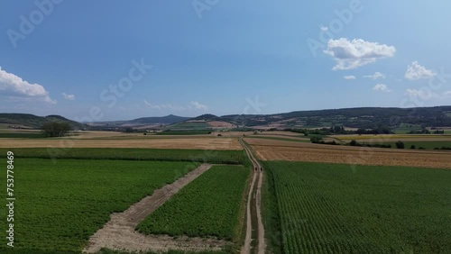 Agricultura y caminos de vida, camino De Santiago, caminos de auvernia photo