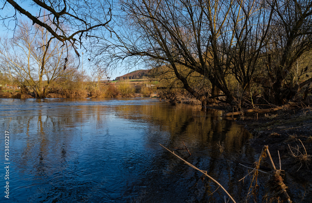 Die Fränkische Saale bei Euerdorf, Landkreis Bad Kissingen, Unterfranken, Bayern, Franken, Deutschland Die Fränkische Saale bei Euerdorf, Landkreis Bad Kissingen, Unterfranken, Bayern, Franken, Deutschland