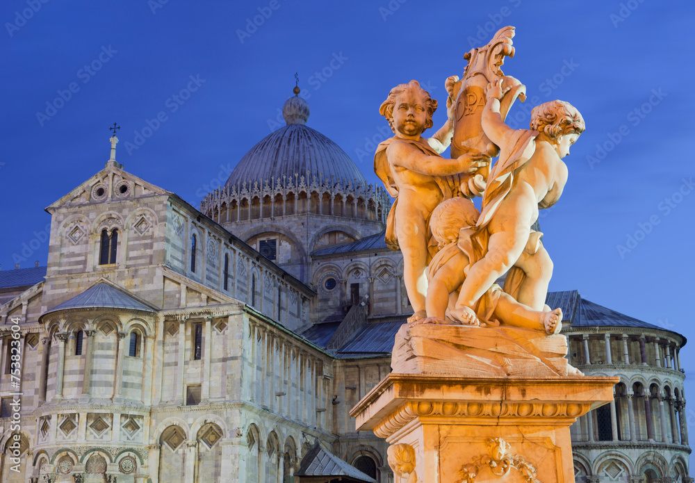 Italien, Toskana, Pisa, Brunnen, Piazza del Duomo