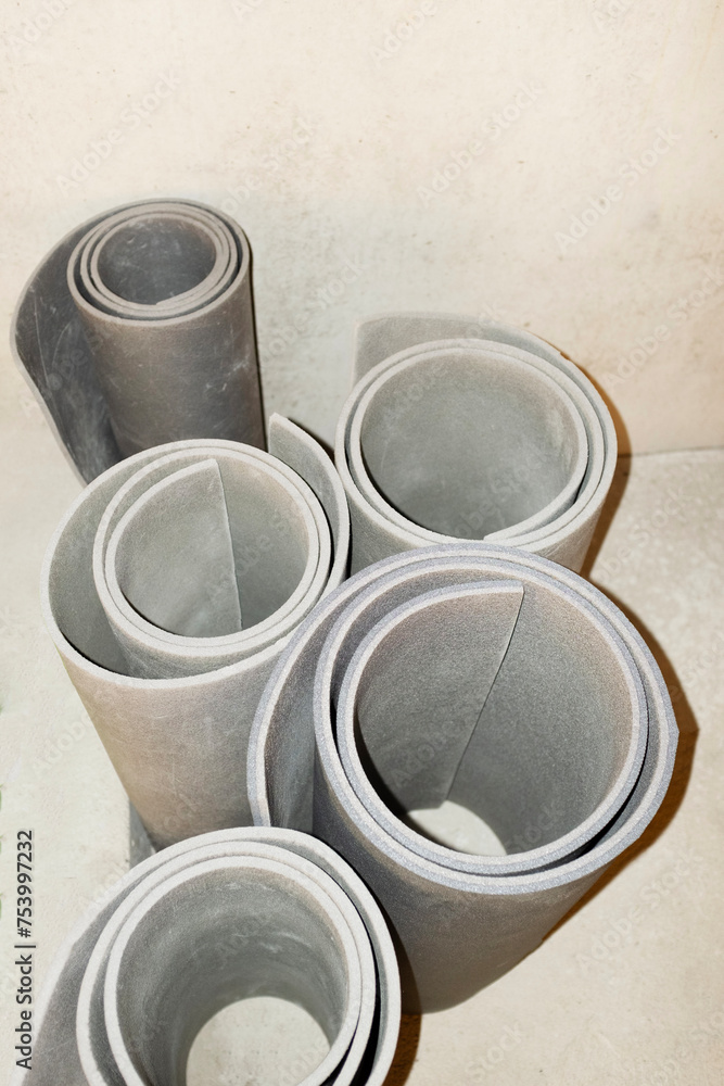 Grey pipes / rolls with raw direct hard flash Grey pipes / rolls with raw direct hard flash