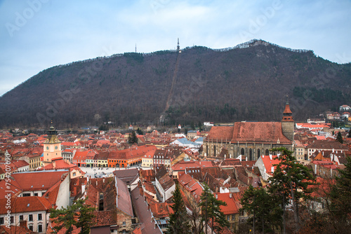 Obraz na płótnie A rooftop view with Brasov city cemter in Romania w salonie