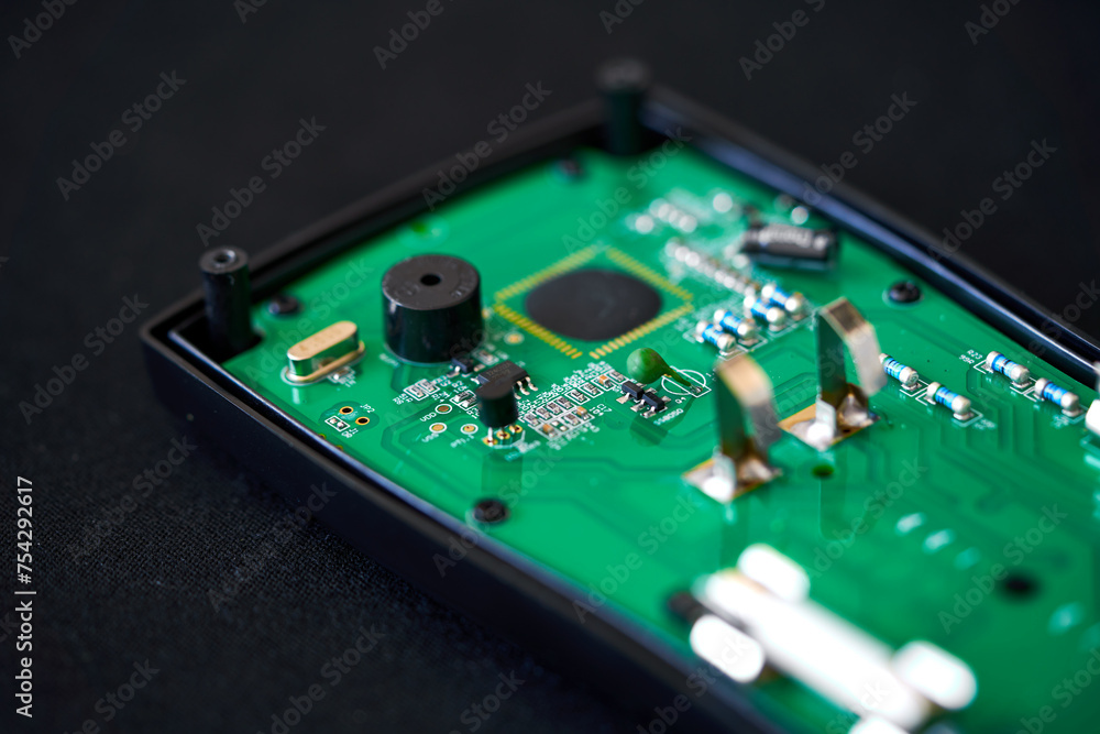 The radio components of the voltmeter are visible in the diagram The radio components of the voltmeter are visible in the diagram