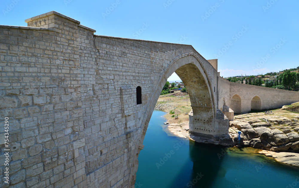 Located in Diyarbakir, Turkey, the Malabadi Bridge was built in 1147. Located in Diyarbakir, Turkey, the Malabadi Bridge was built in 1147.
