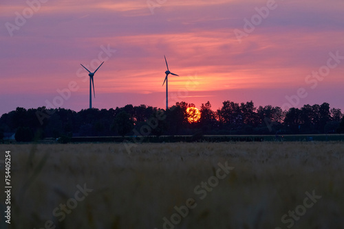 Sonnenuntergang bei Bad Sassendorf Opmünden, Opmünder Weg, Sommer 2023  photo