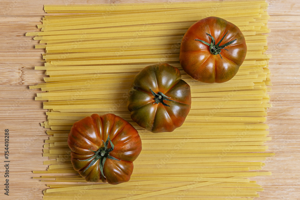 Raf is a Marmande type tomato that stands out for its flavor and texture