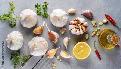 high quality photo . Whole and broken garlic bulbs, cook book idea for chopping vegetables