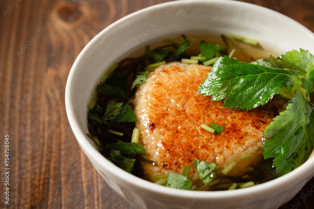 焼きおにぎり茶漬け