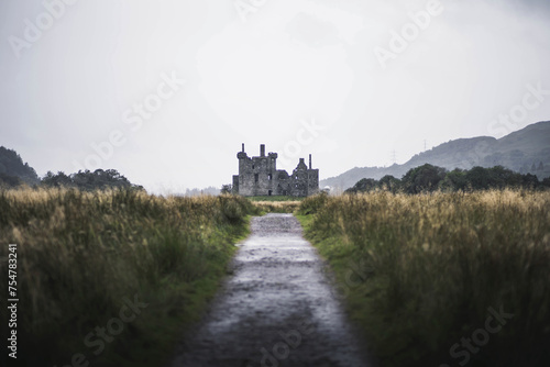 Kilchurn Castle, Scotland photo