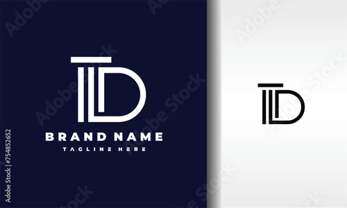 letter D pillar logo