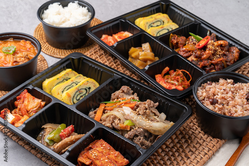 Fotografie Korean food, pork, stir-fried pork, soybean paste, grilled, webfoot octopus, lun