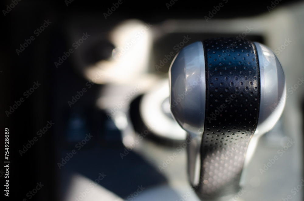 Fototapeta premium automatic gear shift lever on suv truck