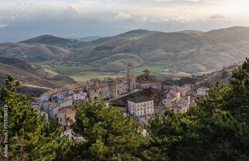 Fototapeta Naklejka Na Ścianę i Meble -  The beautiful village of Castel del Monte, Gran Sasso e Monti della Laga National Park, in the Province of L'Aquila, Abruzzo, central Italy.
