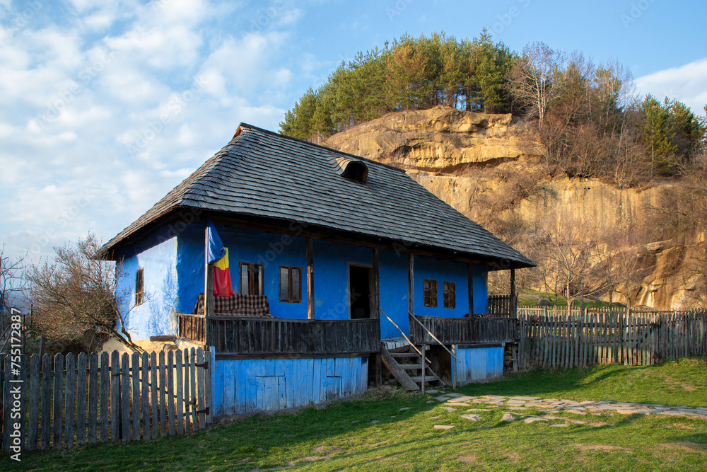 Obraz premium An old traditional house from Romania