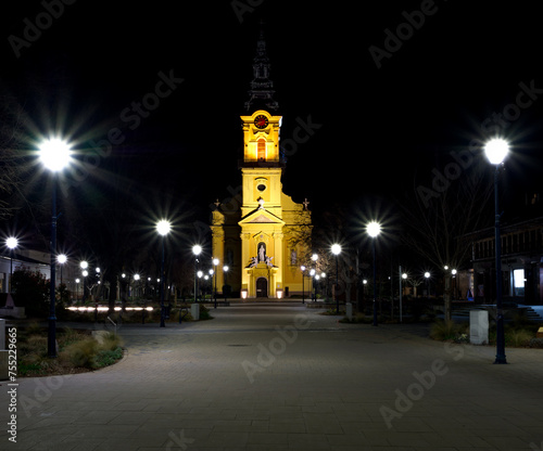 Church in Kiskunfélegyháza, Hungary  © Karcsi