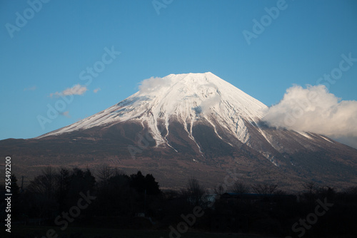 朝霧高原と富士山