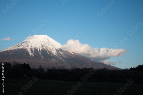 朝霧高原と富士山