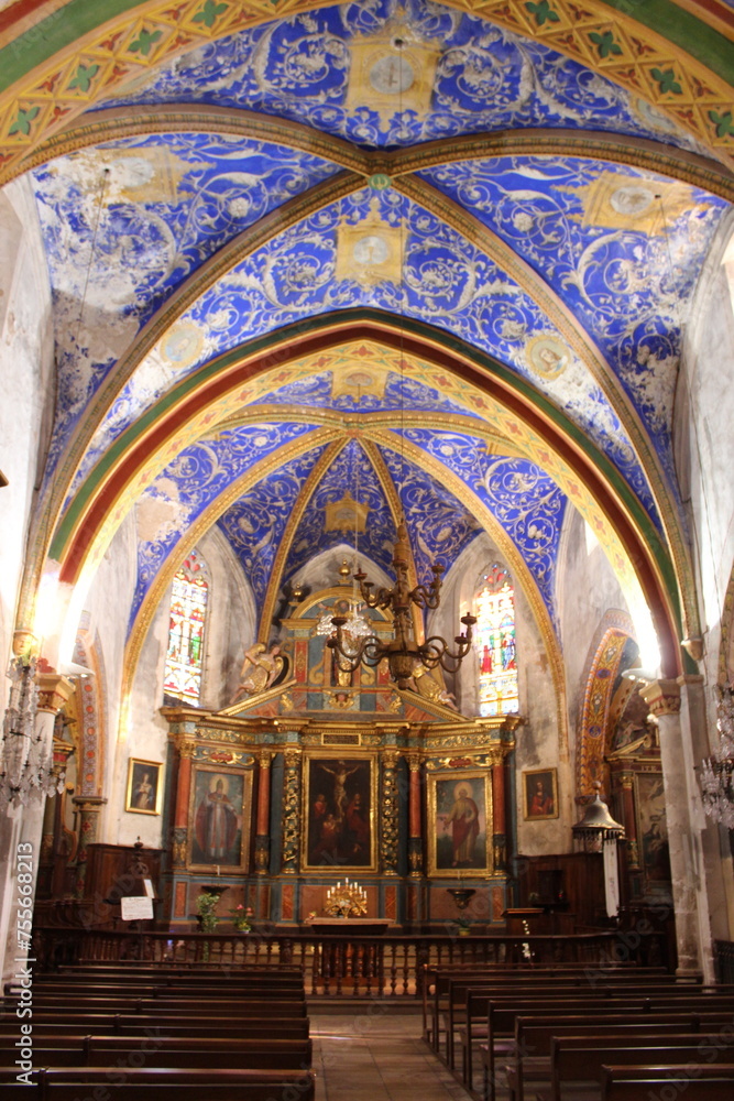 Tarn et Garonne, église du village de Puycelci