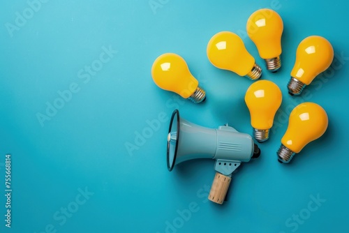 Obraz na płótnie Light bulb and megaphone, idea, communication and advertisement concept. w salonie
