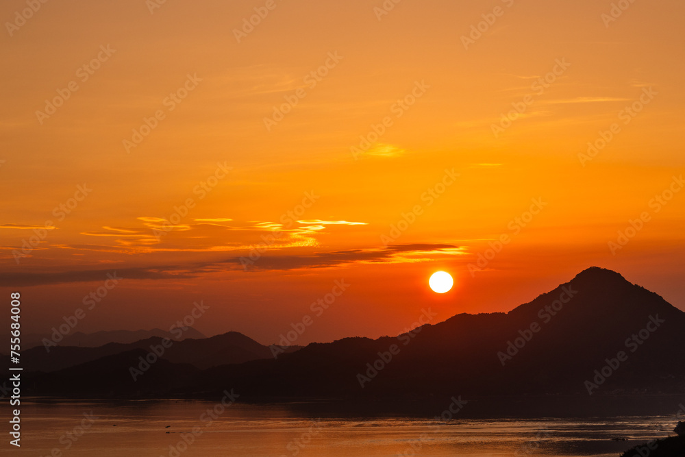 瀬戸内海の朝焼け 瀬戸内海の朝焼け