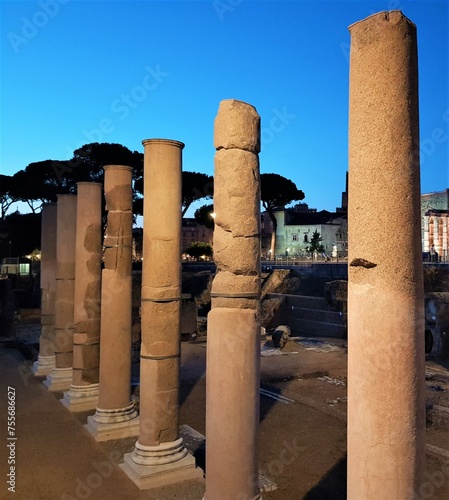 Roma Fori Imperiali photo