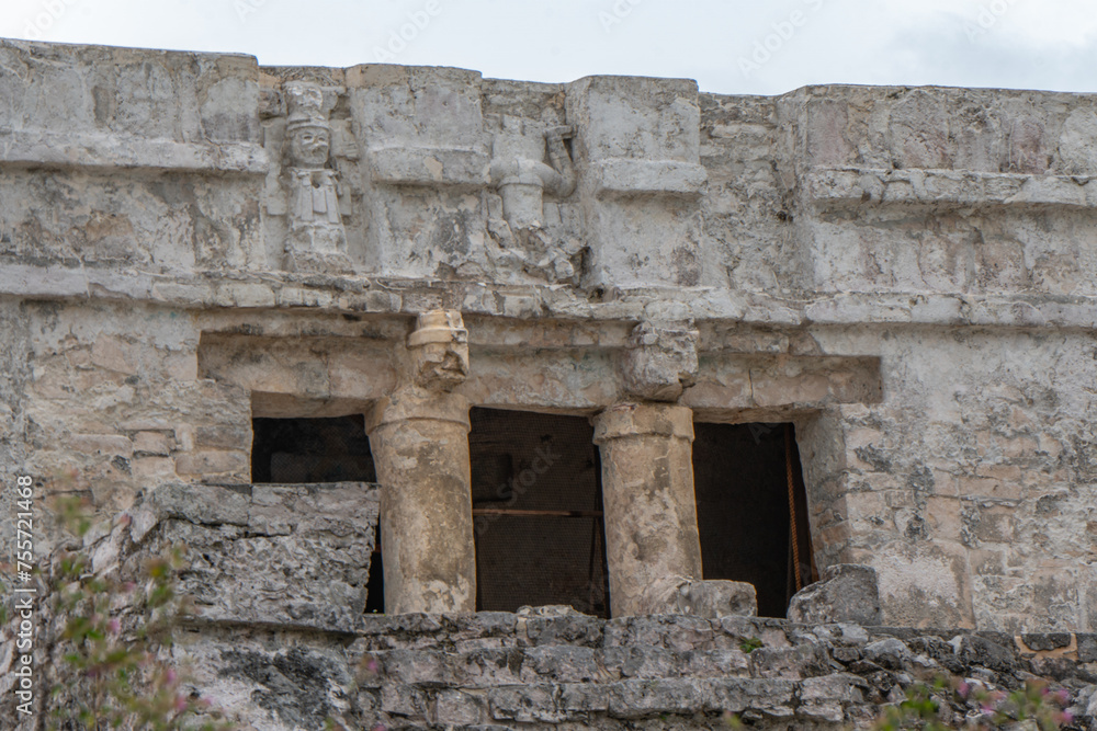 Mexico - Amazing Mayan ruins on beautiful Caribbean coast in Tulum