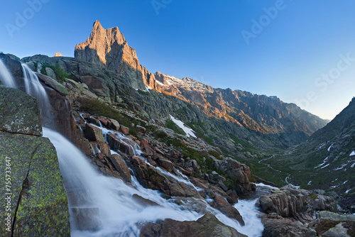 Frankreich, Korsika, Haute Corse, Lombarduccio, Wasserfall photo